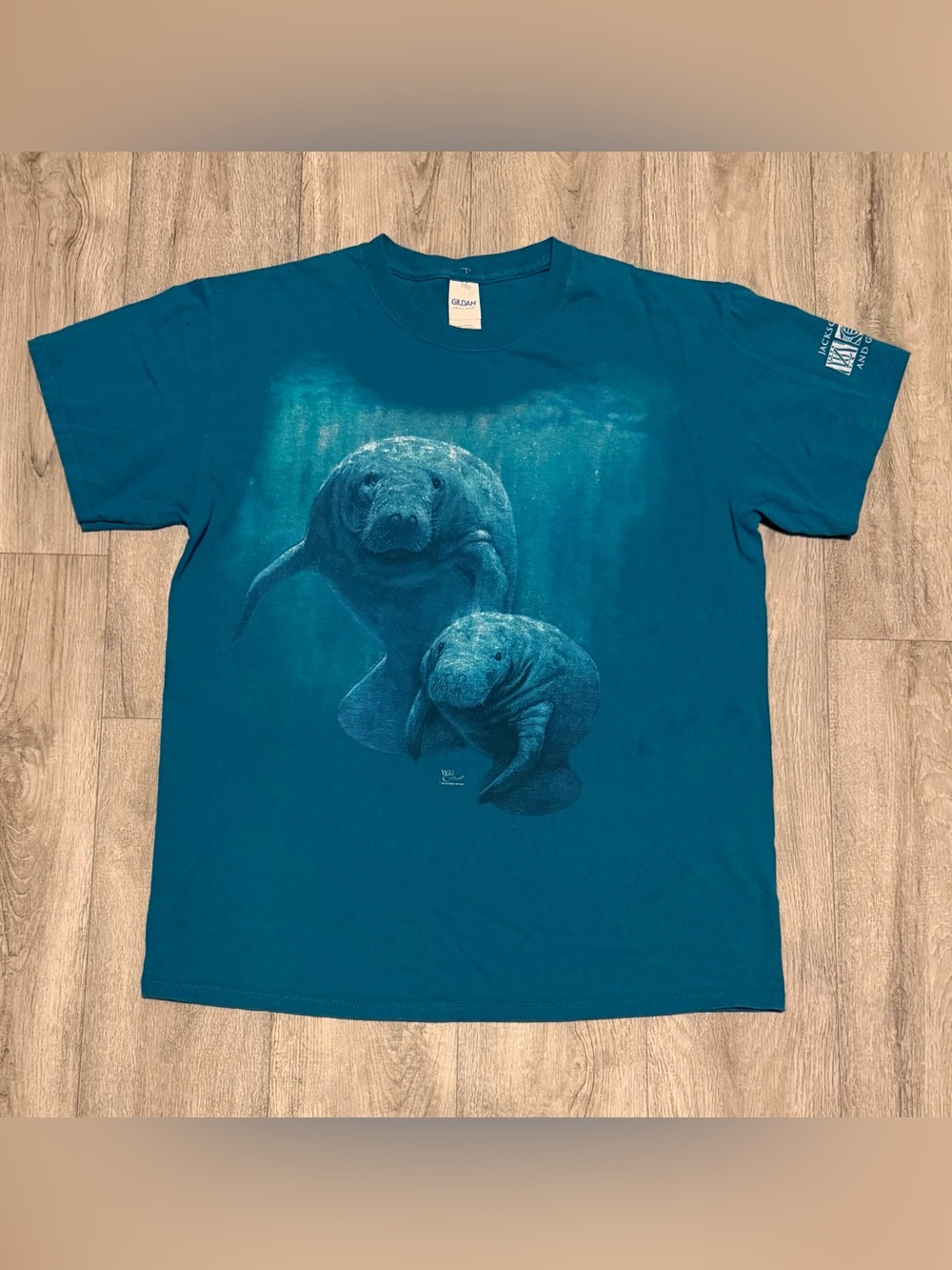 Jacksonville Zoo & Gardens Size Medium Manatee Graphic Print T-Shirt Blue
